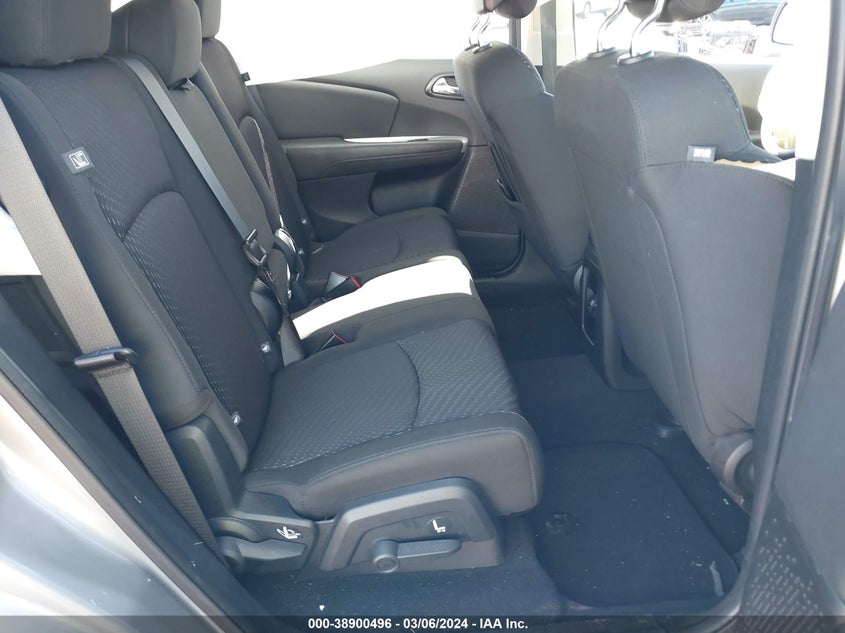 VIN 3C4PDCBG1JT473800 2018 DODGE JOURNEY SXT