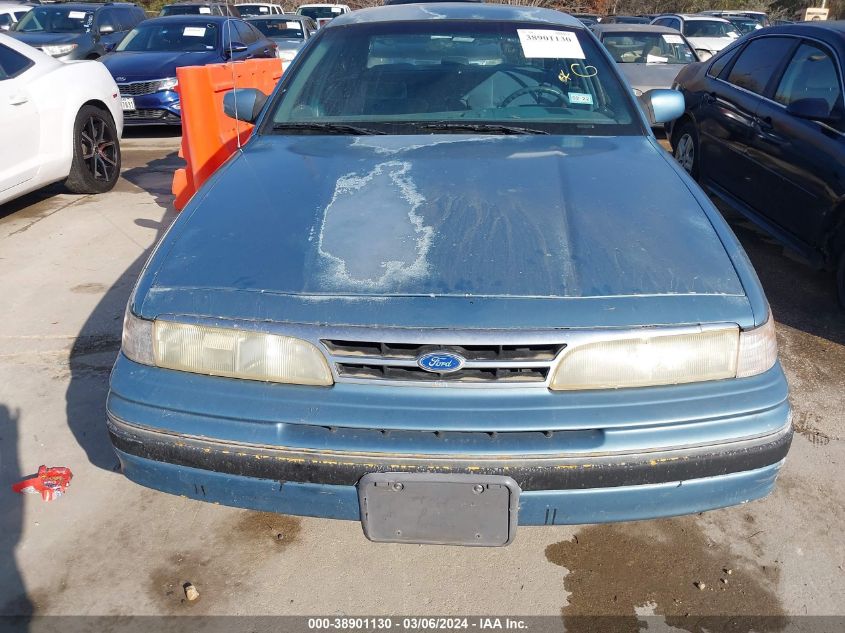 1994 Ford Crown Victoria VIN: 2FALP73W0RX135288 Lot: 38901130