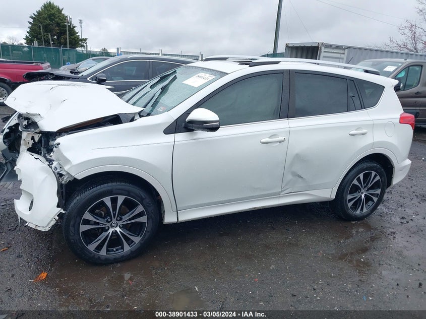 2015 TOYOTA RAV4 LIMITED - JTMYFREV2FJ039055