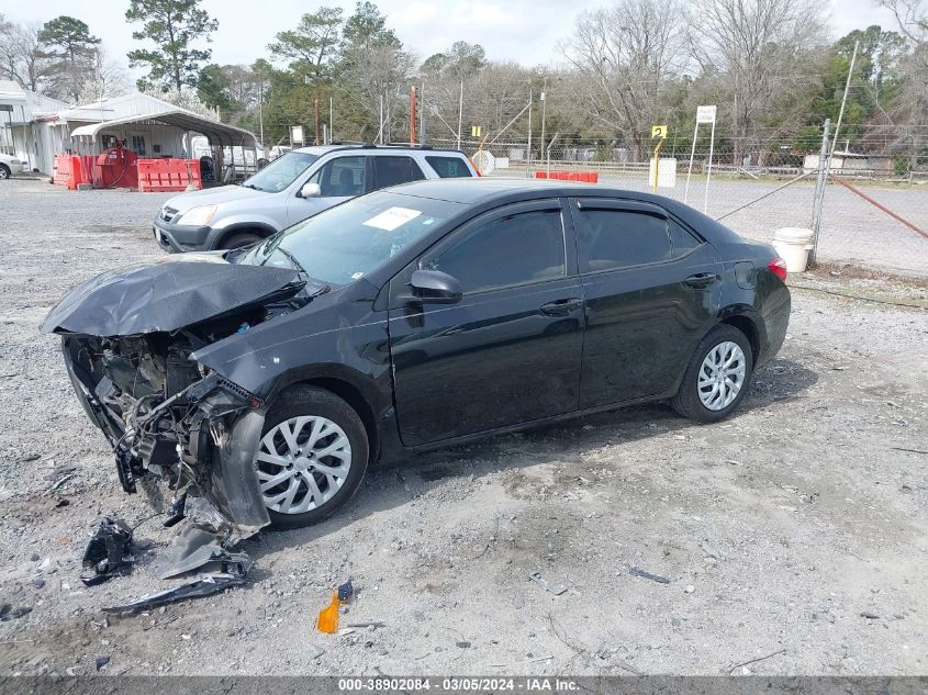 2018 Toyota Corolla Le VIN: 5YFBURHE3JP852593 Lot: 38902084