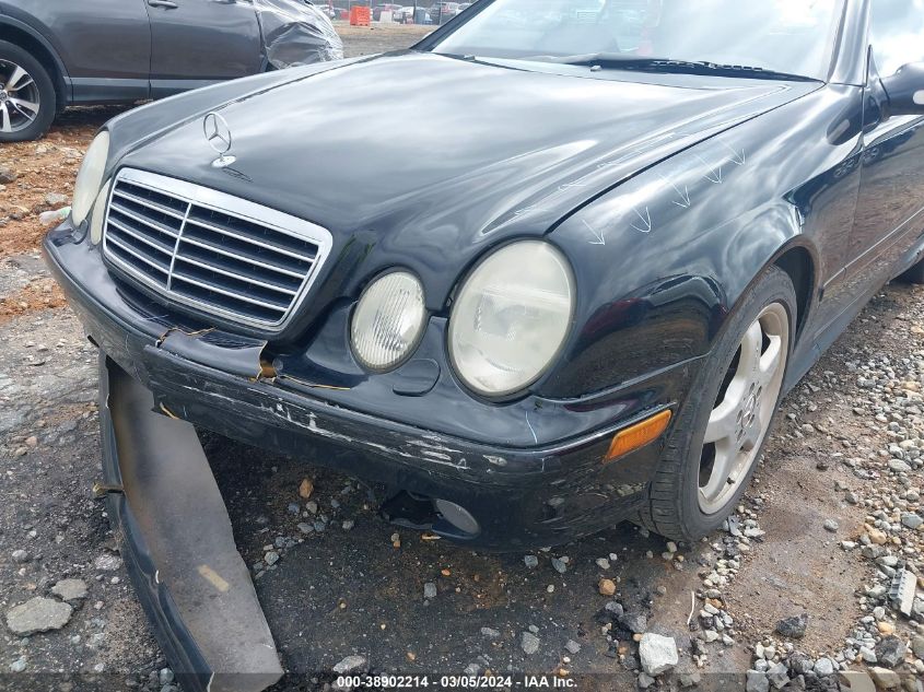 2002 Mercedes-Benz Clk 430 VIN: WDBLK70G82T110470 Lot: 38902214