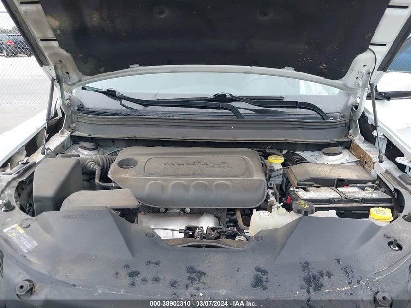 VIN 1C4PJLCB2MD169560 2021 JEEP CHEROKEE LATITUDE