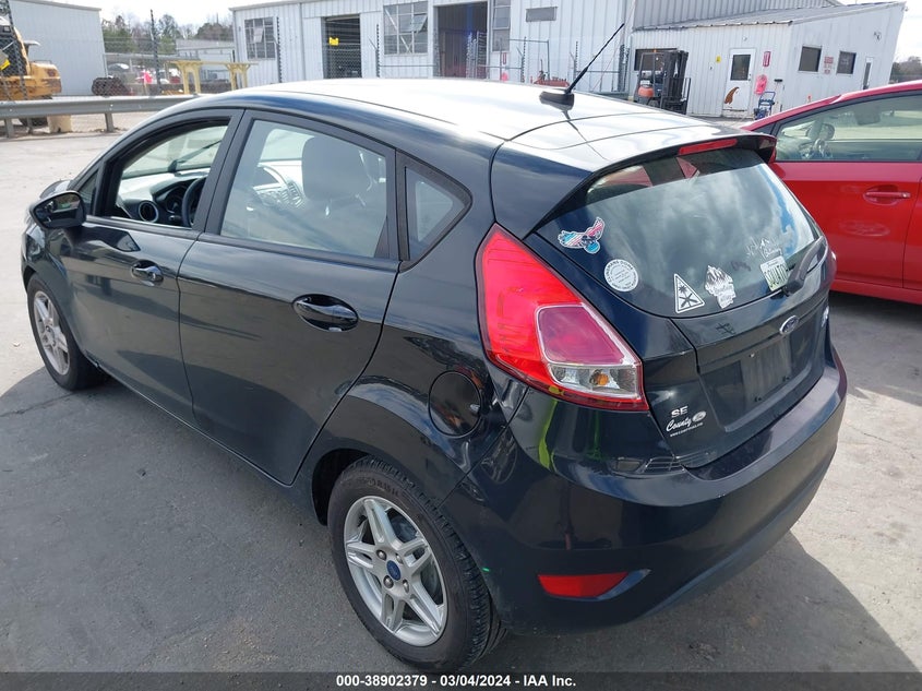 VIN 3FADP4EJ8KM134623 2019 FORD FIESTA SE