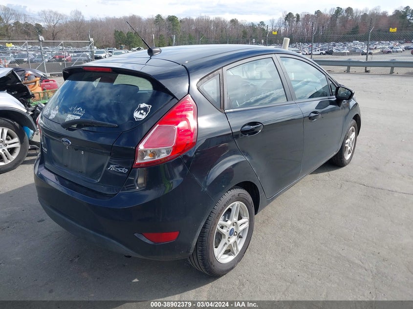 VIN 3FADP4EJ8KM134623 2019 FORD FIESTA SE