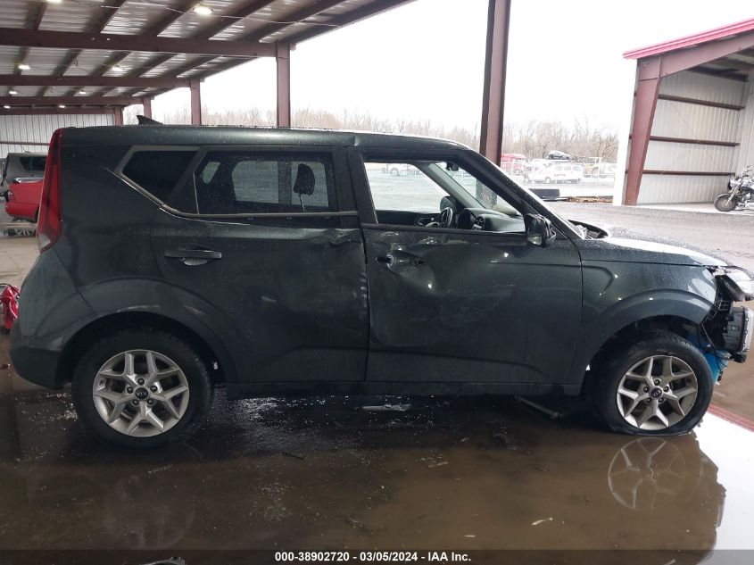 2020 Kia Soul S VIN: KNDJ23AU3L7004556 Lot: 38902720