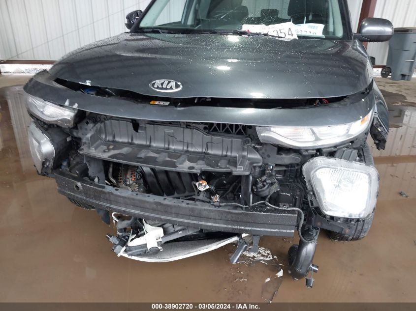 2020 Kia Soul S VIN: KNDJ23AU3L7004556 Lot: 38902720