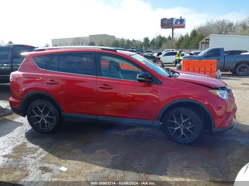 2016 TOYOTA RAV4 SE - JTMJFREV1GJ081705