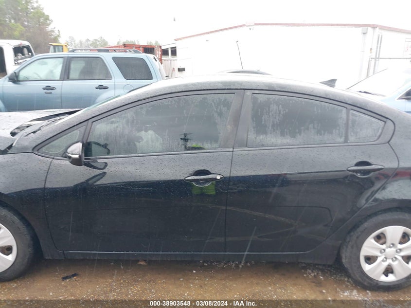2016 KIA FORTE LX - KNAFX4A66G5607885