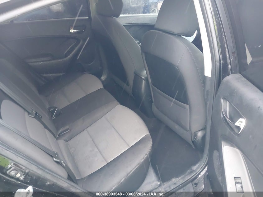 2016 KIA FORTE LX - KNAFX4A66G5607885