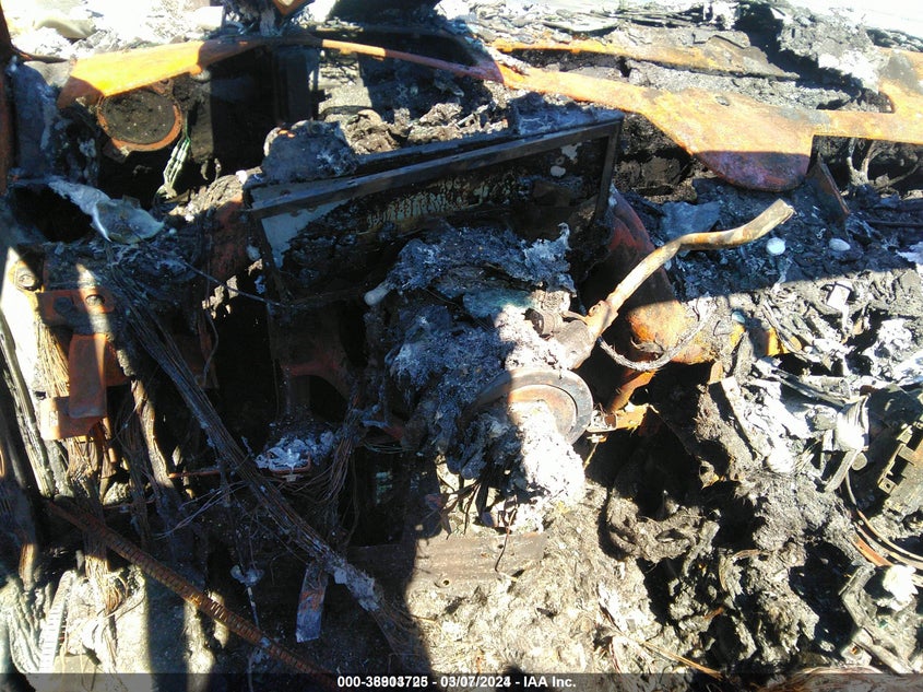 2019 CADILLAC ESCALADE ESV LUXURY - 1GYS4HKJ9KR361625