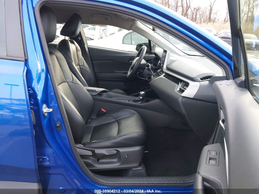 2020 Toyota C-Hr Le VIN: JTNKHMBX3L1093366 Lot: 38904212