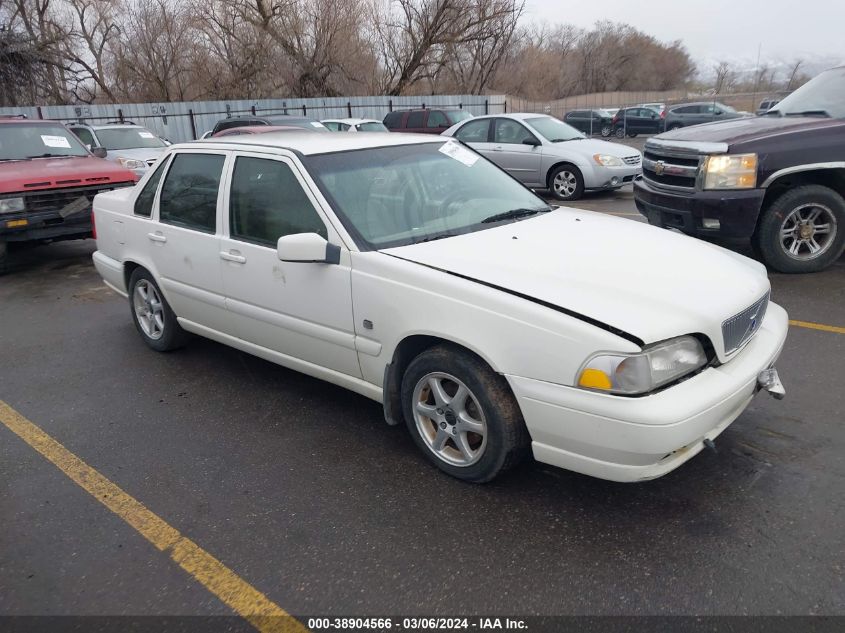 2000 Volvo S70 Se VIN: YV1LS61JXY2656928 Lot: 38904566