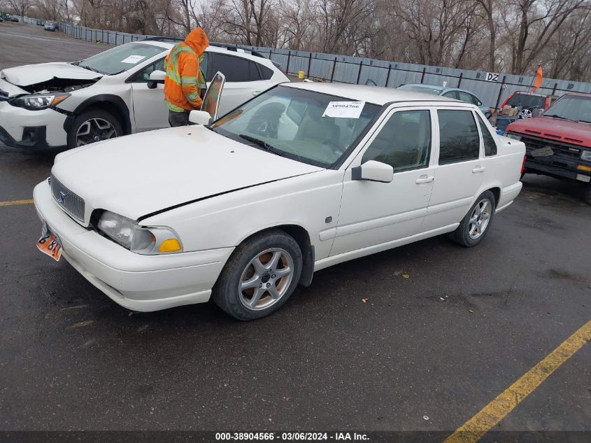 2000 Volvo S70 Se VIN: YV1LS61JXY2656928 Lot: 38904566