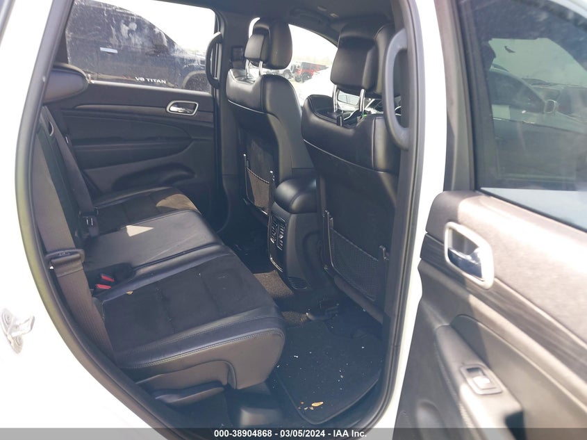 2019 JEEP GRAND CHEROKEE LAREDO - 1C4RJEAG8KC826576