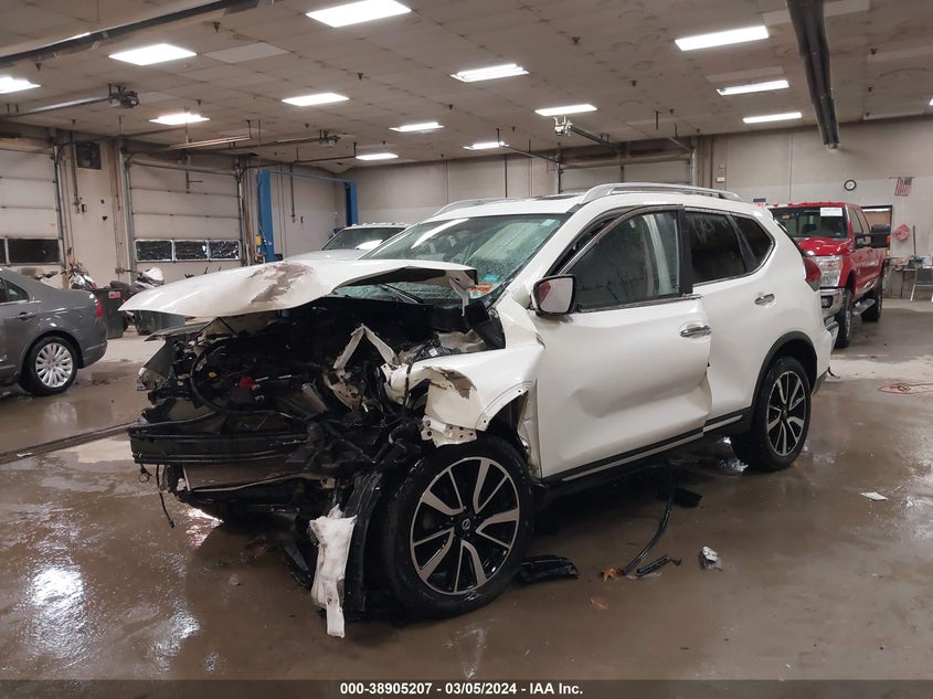 VIN 5N1AT2MV7KC724598 2019 NISSAN ROGUE SL