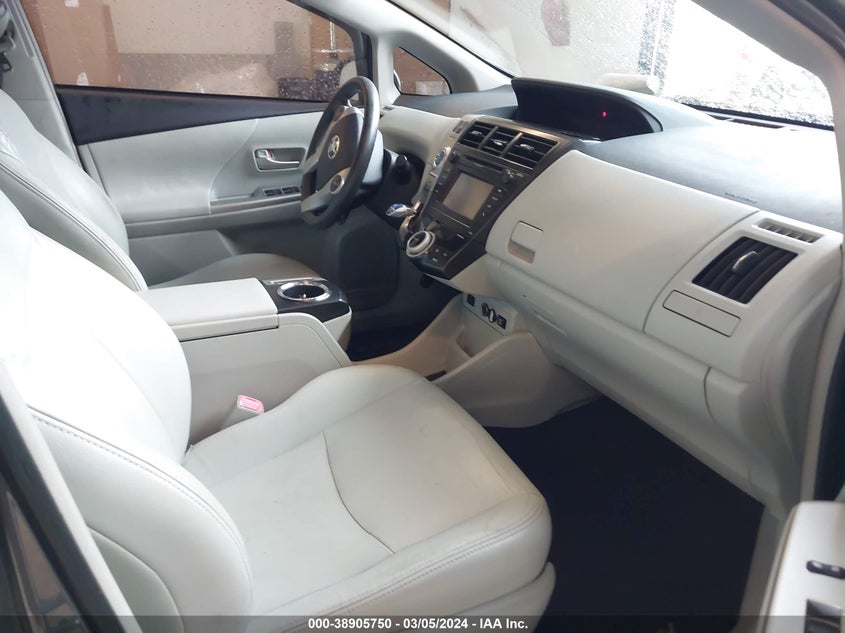 2013 Toyota Prius V Two VIN: JTDZN3EU3D3193156 Lot: 38905750