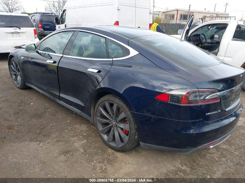 2015 Tesla Model S 70D/85D/P85D VIN: 5YJSA1H20FFP74079 Lot: 38905755