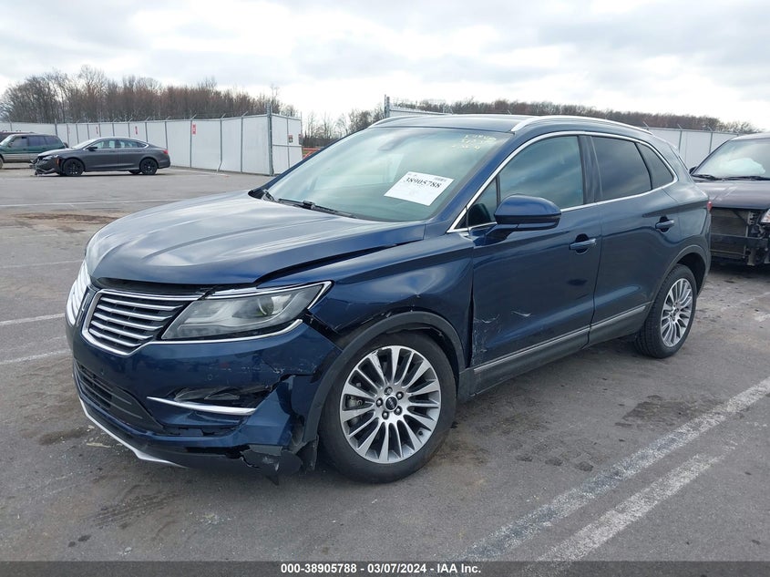 VIN 5LMCJ3C99HUL11364 2017 LINCOLN MKC RESERVE