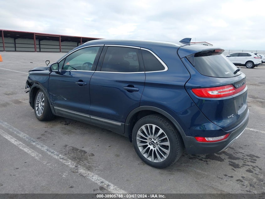 VIN 5LMCJ3C99HUL11364 2017 LINCOLN MKC RESERVE