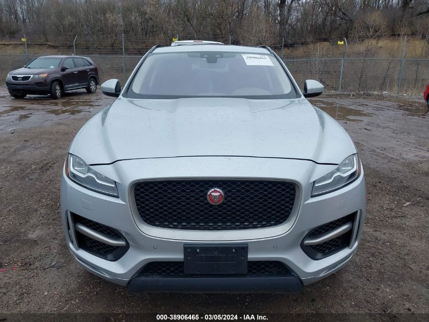 2017 Jaguar F-Pace 35T R-Sport VIN: SADCL2BV1HA494615 Lot: 38906465