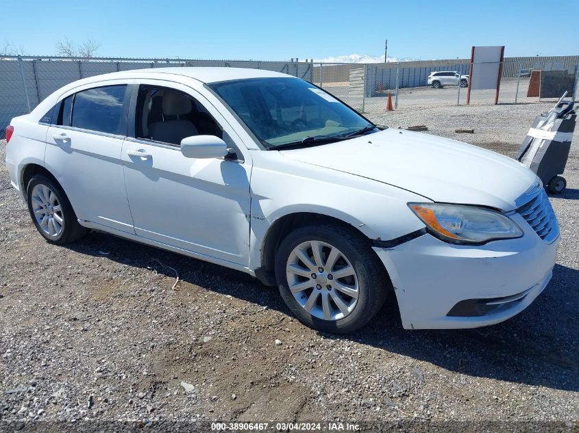 2013 Chrysler 200 Touring VIN: 1C3CCBBB1DN512720 Lot: 38906467