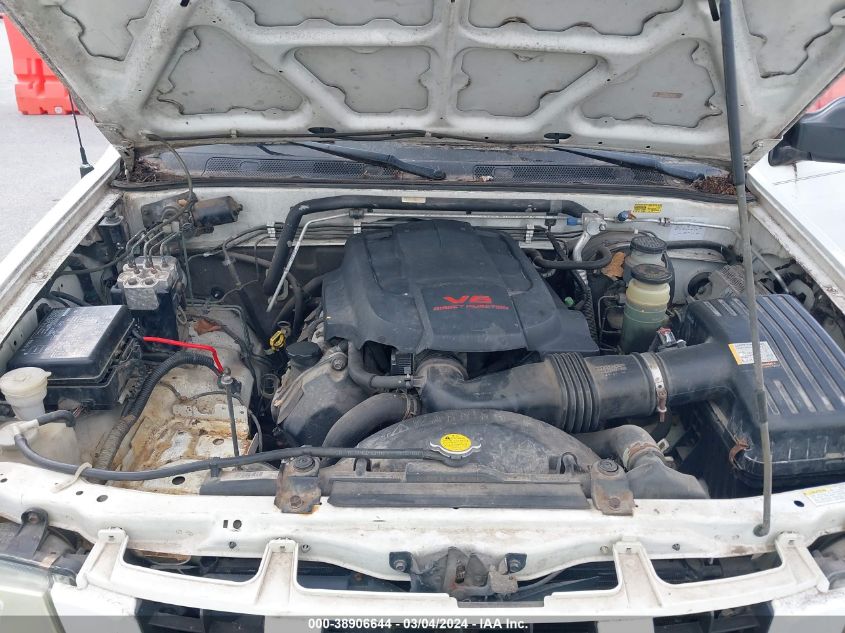 2004 Isuzu Rodeo S 3.5L V6 VIN: 4S2CK58YX44308505 Lot: 38906644