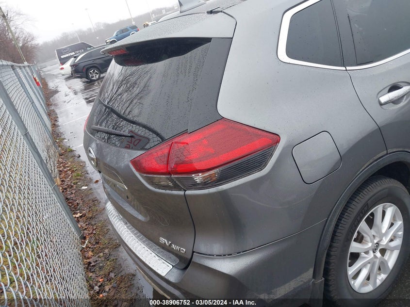 2018 NISSAN ROGUE SV - 5N1AT2MV6JC773421