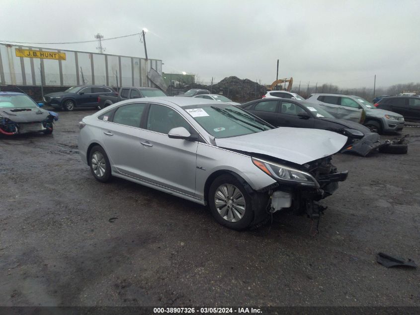 2016 Hyundai Sonata Hybrid Se VIN: KMHE24L14GA027018 Lot: 38907326