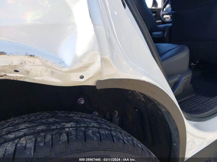 2022 TOYOTA HIGHLANDER VIN: 5TDLZRAH7NS102234
