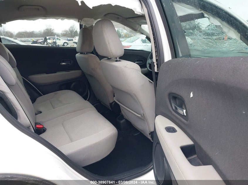 VIN 3CZRU6H35MM723126 2021 HONDA HR-V LX