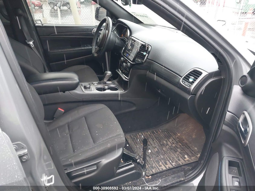 2019 JEEP GRAND CHEROKEE LAREDO - 1C4RJFAGXKC620908