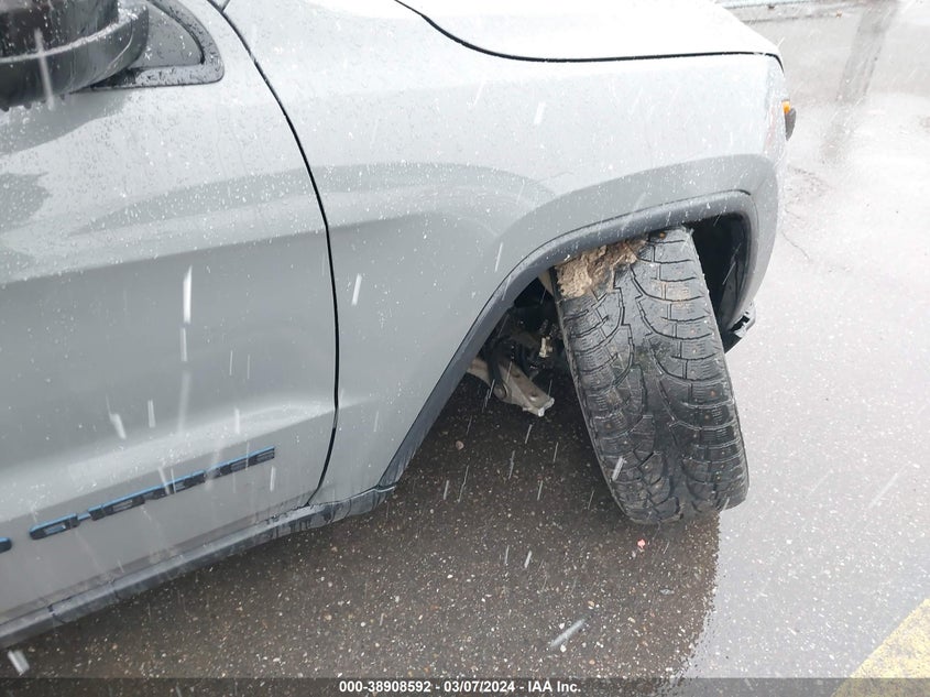 2019 JEEP GRAND CHEROKEE LAREDO - 1C4RJFAGXKC620908