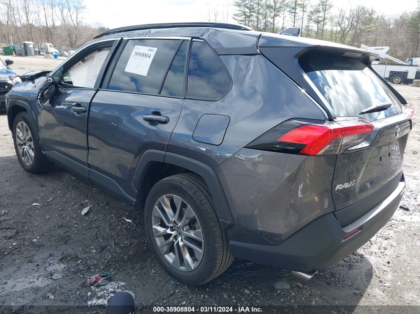 2022 TOYOTA RAV4 XLE PREMIUM - 2T3A1RFV4NC283418