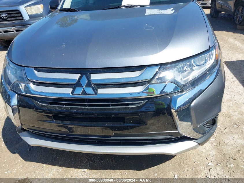 2017 MITSUBISHI OUTLANDER ES - JA4AD2A33HZ031600