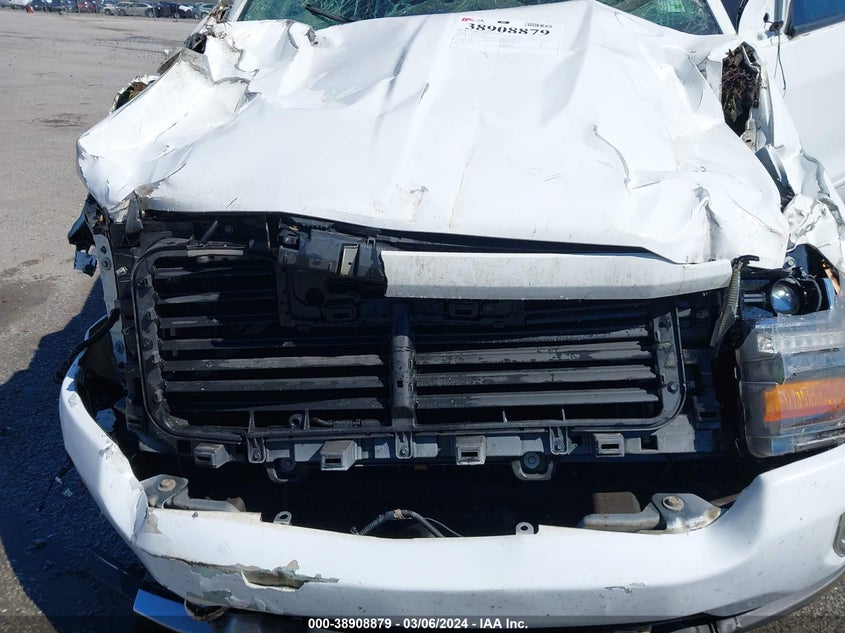 2018 CHEVROLET SILVERADO 1500 2LT - 3GCUKREC0JG200652