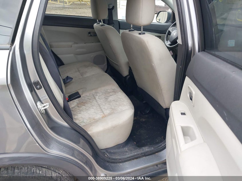 2020 MITSUBISHI OUTLANDER SPORT 2.0 ES AWC - JA4AR3AU8LU002700