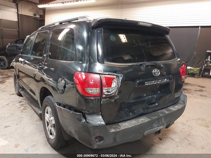 2011 Toyota Sequoia Sr5 5.7L V8 VIN: 5TDBY5G19BS047105 Lot: 38909672
