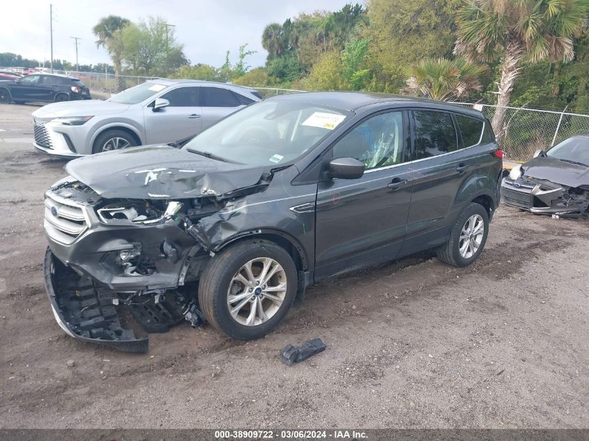 1FMCU0GDXKUB75230 2019 Ford Escape Se