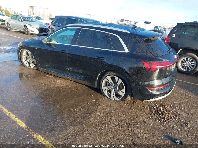 2022 Audi E-Tron Premium Plus Quattro VIN: WA1LAAGEXNB022014 Lot: 38910802