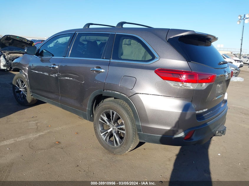 2019 TOYOTA HIGHLANDER VIN: 5TDZZRFH0KS309496