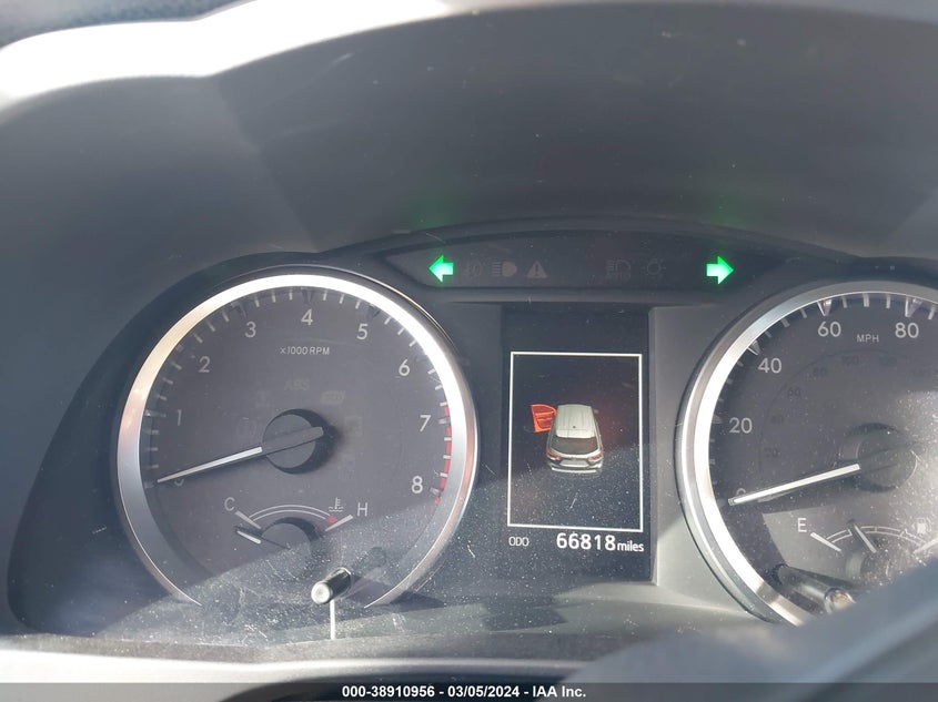 2019 TOYOTA HIGHLANDER VIN: 5TDZZRFH0KS309496