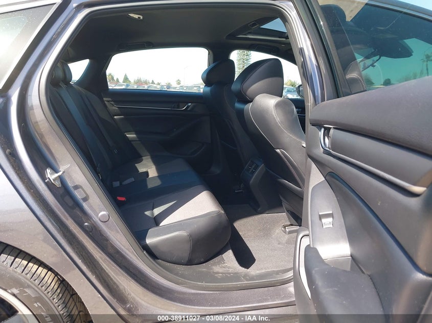 VIN 1HGCV2F38JA039069 2018 HONDA ACCORD SPORT