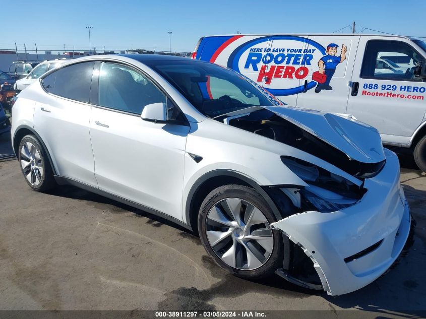 2020 TESLA MODEL Y LONG RANGE DUAL MOTOR ALL-WHEEL DRIVE - 5YJYGDEE5LF032099