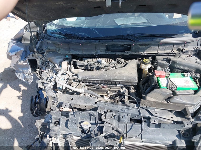 VIN KNMAT2MT1KP522769 2019 NISSAN ROGUE S/SV