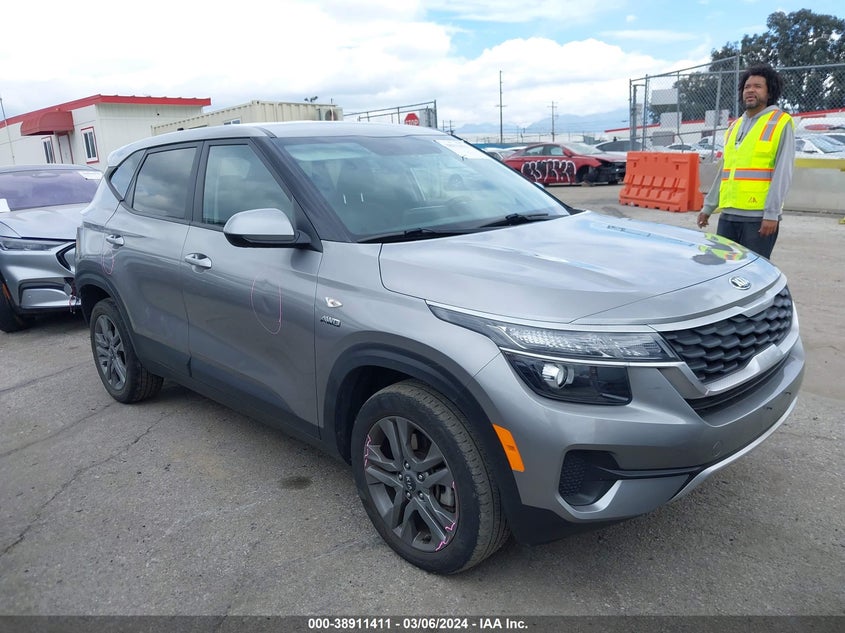 2021 Kia Seltos Lx VIN: KNDEPCAA6M7197120 Lot: 38911411
