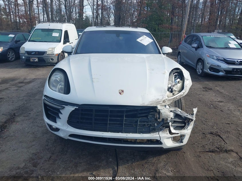2015 PORSCHE MACAN S - WP1AB2A51FLB42514