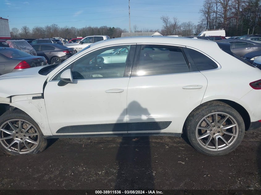 2015 PORSCHE MACAN S - WP1AB2A51FLB42514