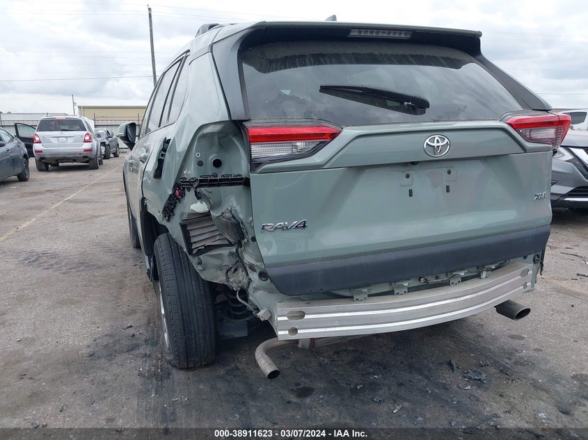 2021 TOYOTA RAV4 XLE/XLE PREMIUM - 2T3W1RFV9MW138524