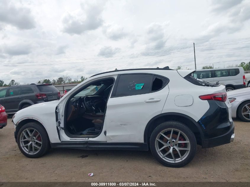 2018 Alfa Romeo Stelvio Ti Sport Awd VIN: ZASFAKNN0J7B98828 Lot: 38911800