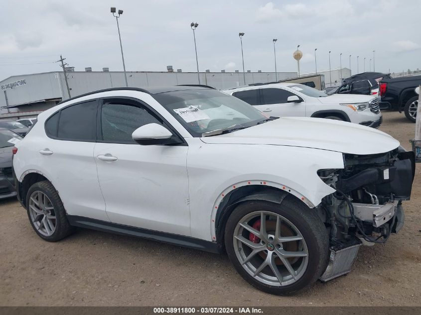 2018 Alfa Romeo Stelvio Ti Sport Awd VIN: ZASFAKNN0J7B98828 Lot: 38911800